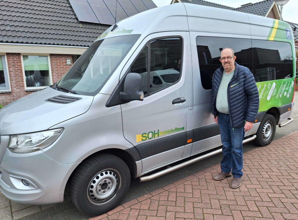 Rolstoelbus met chauffeur